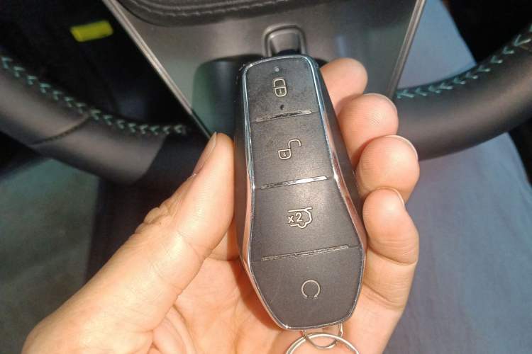 Used BYD Qin L 2024 DM-i 80KM Leading Model
