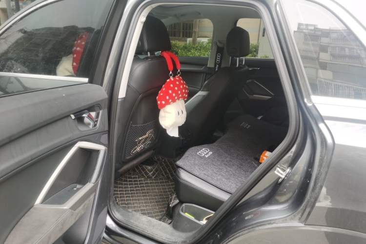 Used Audi Q3 2021 35 TFSI Fashion Dynamic Model