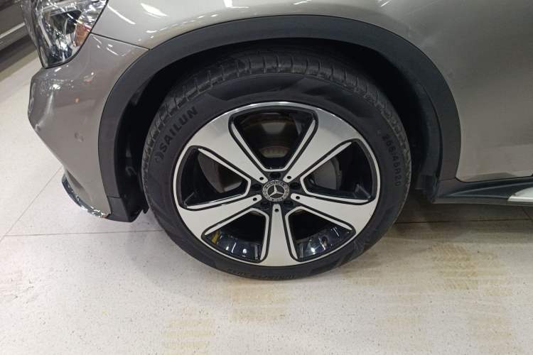 Used Mercedes-Benz GLC 2019 Refreshed GLC 300 L 4MATIC Dynamic Edition