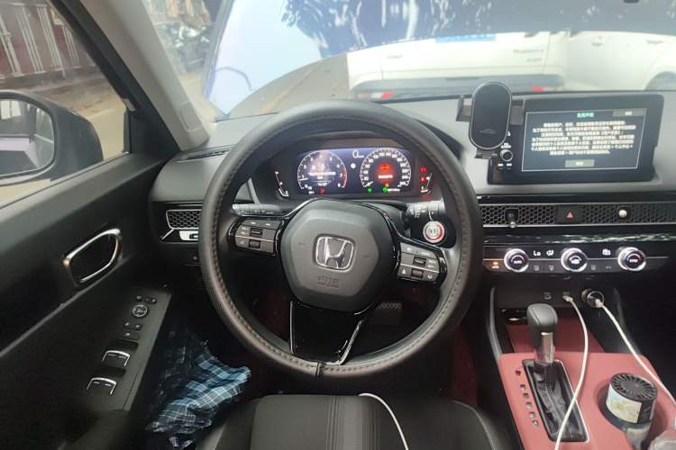 Used Honda Civic 2025 240TURBO CVT Smart & Fun Plus Steering Wheel