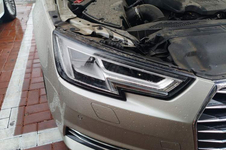 Used Audi A4L 2018 30th Anniversary Edition 40 TFSI Trendy Model Right Front Headlight