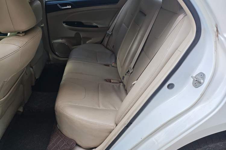 Used BYD Surui 2013 1.5L Manual Luxury Model