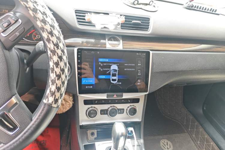 Used Volkswagen Magotan 2012 2.0 TSI Ultimate Edition Audio And AC Panel