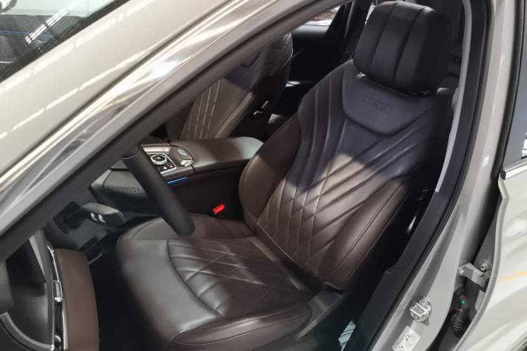 Used Chery Tiggo 8 PRO 2022 290T Two-Wheel Drive Storm Edition 5 Seats
