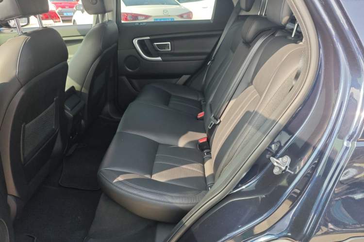 Used Land Rover Discovery Sport 2017 2.0T SE
