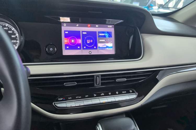 Used GAC Trumpchi M6 2019 270T DCT Elite Edition (7-seater) China VI