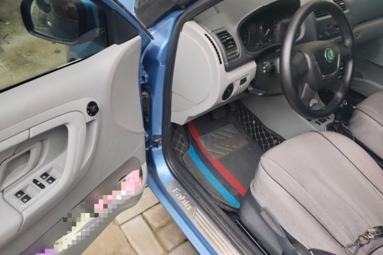 Used Skoda Fabia 2012 1.4L Automatic Crystal Edition