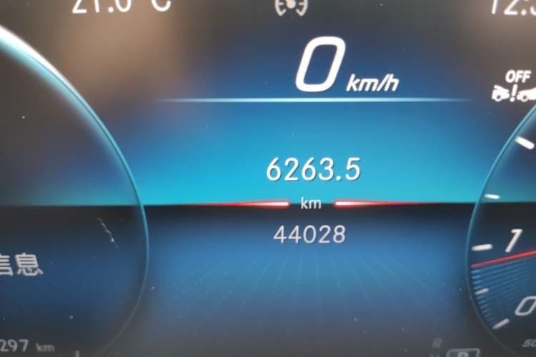 Used Mercedes-Benz A-Class 2022 A 200 L Sport Sedan Fashion Model Odometer Close Up