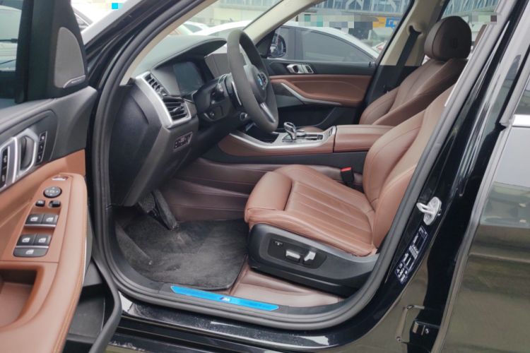 Used BMW X5 2021 xDrive40i M Sport Package Driver Seat