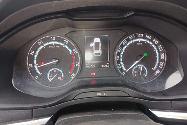 Used Skoda Karoq 2020 TSI280 Luxury Smart Edition China VI Standard Instrument Cluster