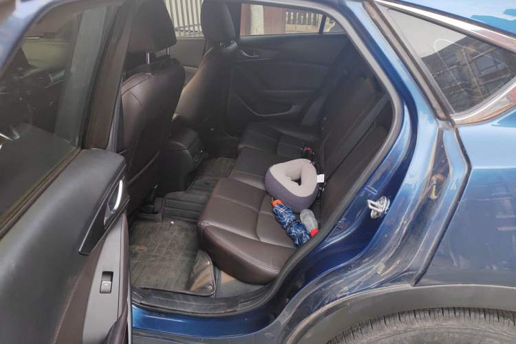 Used Mazda CX-4 2021 2.0L Automatic Two-Wheel Drive Blue Sky Luxury Edition Left Rear Seat