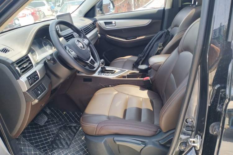 Used FORTHING Joyear X5 2017 Jingxiang Series 1.5T CVT Luxury Model Left Front Seat