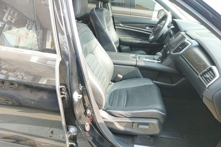 Used Honda UR-V 2017 240TURBO Two-Wheel Drive Classic Edition China VI