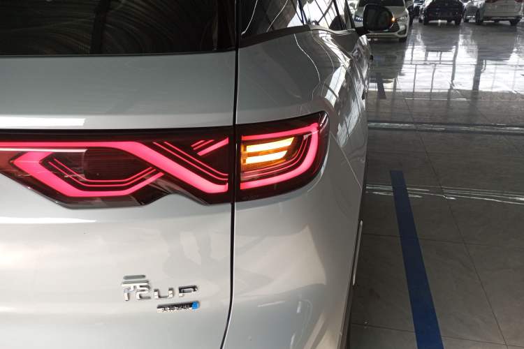 Used BYD Yuan UP 2025 Intelligent Driving Version 401 KM Dynamic Edition