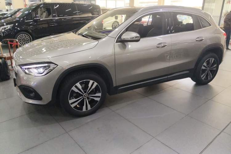 Used Mercedes-Benz GLA 2020 GLA 200
