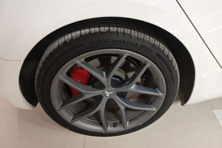 Used Tesla Model 3 2021 Revised Version II – Performance High-Performance All-Wheel-Drive Edition