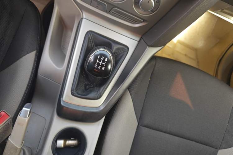 Used Ford Focus 2012 Sedan 1.6L Manual Comfort Model