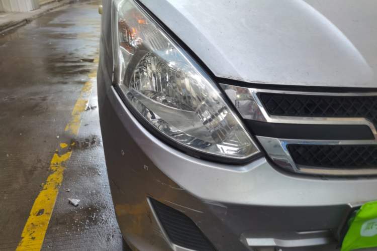 Used Wuling Rongguang V 2015 1.5L Practical Version
