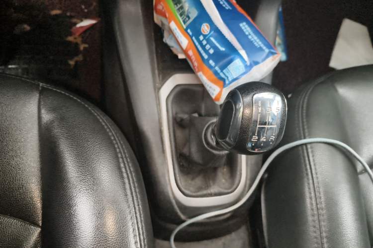 Used Citroen Elysee 2014 1.6L Manual Fashion Edition Gear Lever