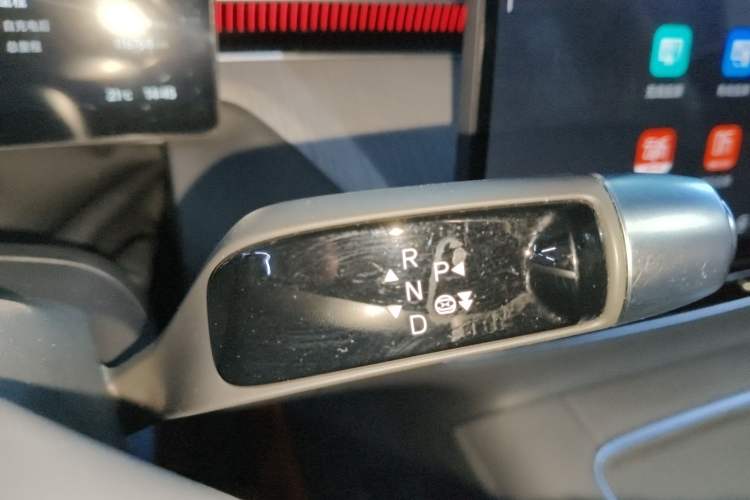 Used XPeng G6 2025 625 Long-Range Max Flagship Edition Gear Lever