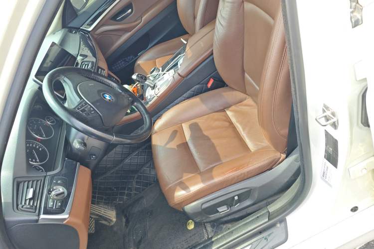 Used BMW 5 Series 2014 520Li Elegant Model Left Front Seat