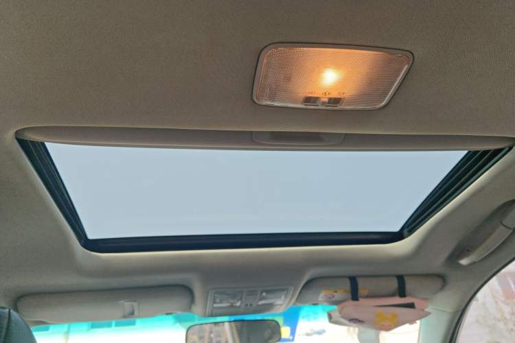 Used Toyota Reiz 2012 2.5V Fengdu Elite Stylish Edition Headliner