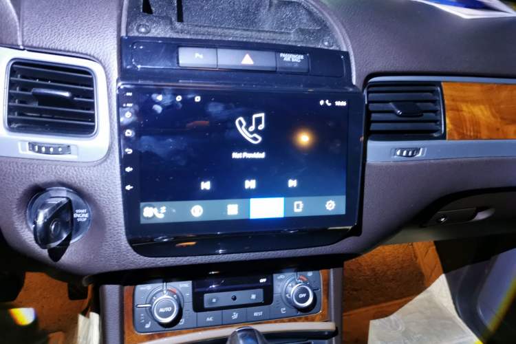 Used Volkswagen Touareg 2012 R-Line High-End Model
