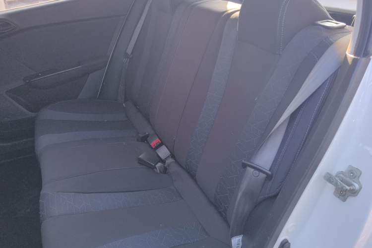 Used Baojun 310 2016 1.2L manual Comfort trim level