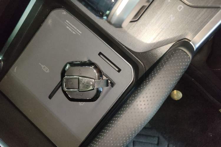 Used JETOUR Traveler 2025 2.0TD DCT XWD Cross-country Vehicle Key