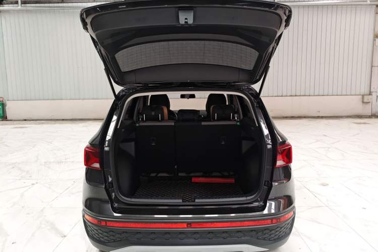 Used Jetta VS5 2022 280TSI Manual Advanced Trim Trunk