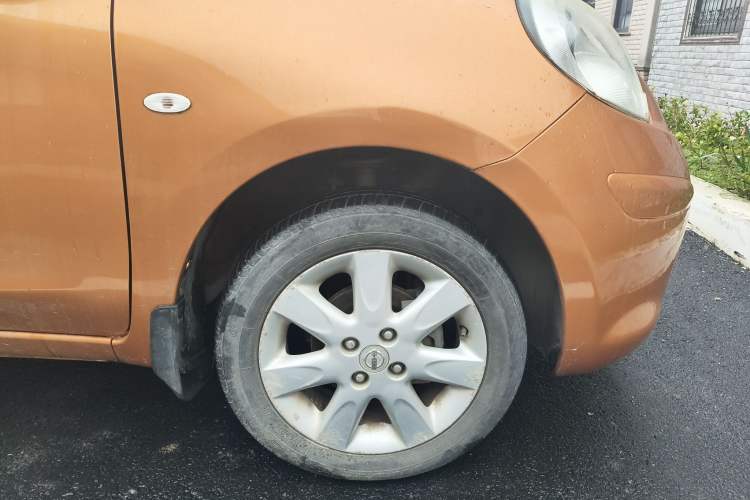 Used Nissan March 2010 1.5L Automatic Easy-Drive Version Right Front Wheel Hub