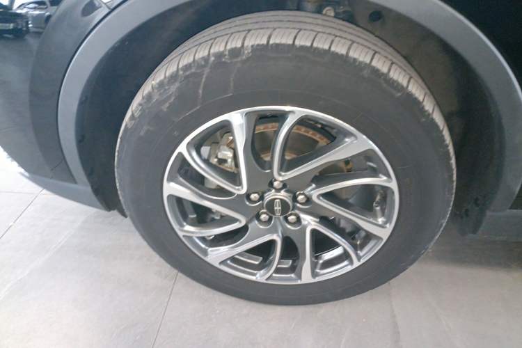 Used Lincoln Corsair 2022 2.0T Two-Wheel Drive Deluxe Edition
