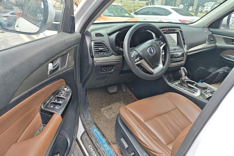 Used CHANGAN CS95 2017 2.0T Four-Wheel Drive SmartDrive Edition
