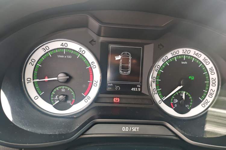 Used Skoda Octavia 2018 1.6L Automatic Luxury Edition