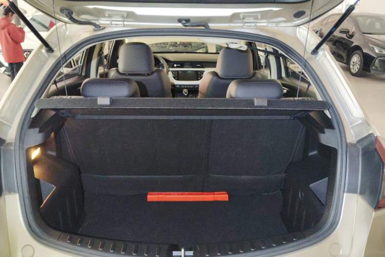 Used Geely Auto Vision X3 2020 1.5L CVT Luxury Model
