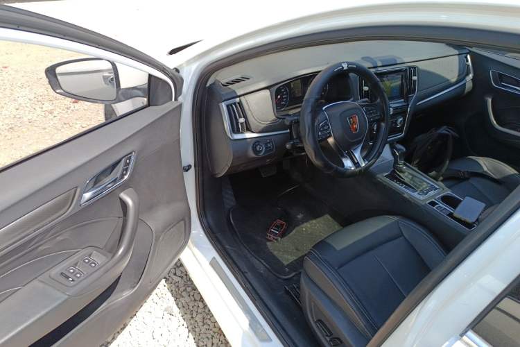 Used Roewe i6 2018 20T Automatic Flagship Edition
