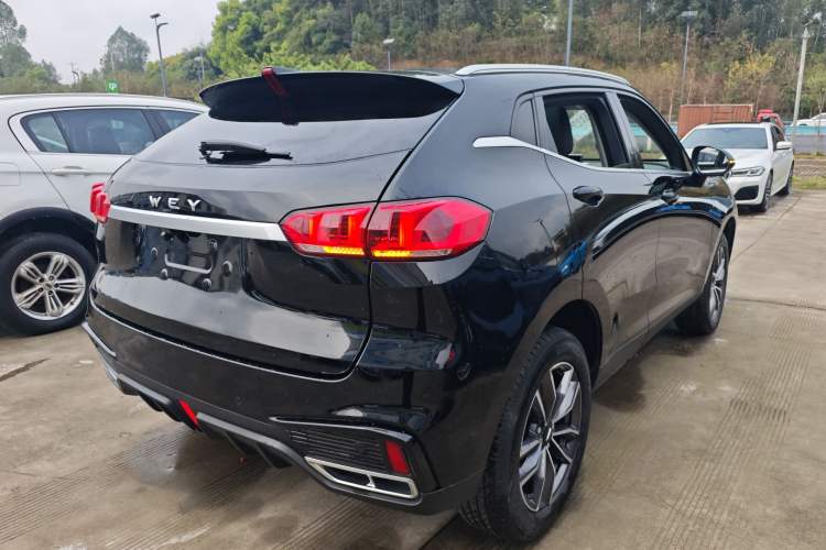 Used Wey VV5 2021 1.5T Two-Wheel Drive Color Pioneer
