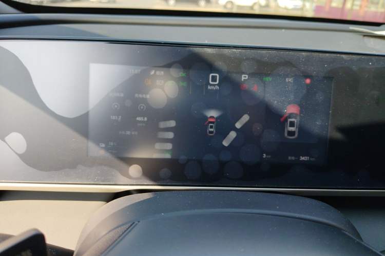 Used BYD Qin L 2025 DM-i Smart Drive 80KM Leading Model