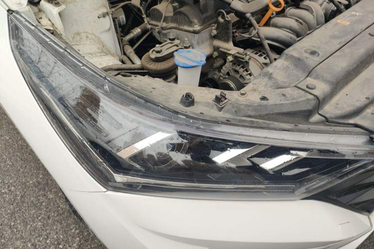 Used Hyundai Verna (new generation) 2020 1.4L Manual GLS Cool Edition Right Front Headlight