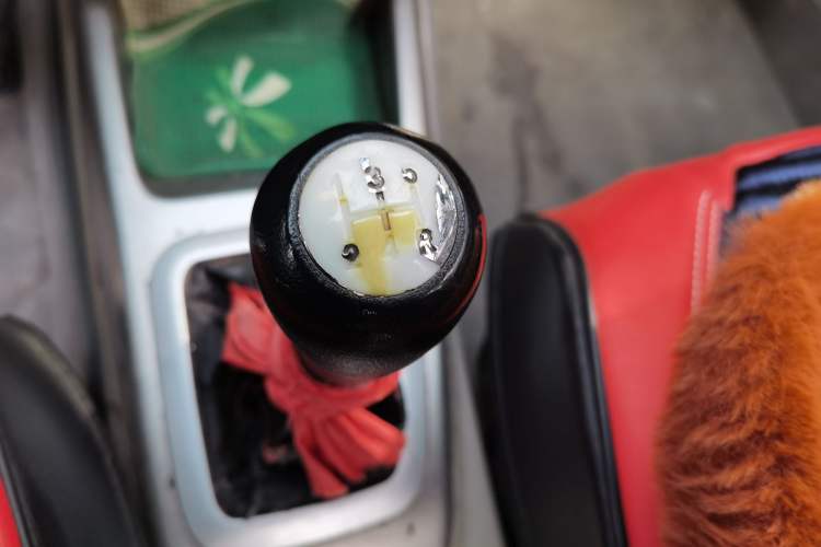 Used Changan Alsvin V3 2012 1.3L Manual Comfort Version China IV Standard