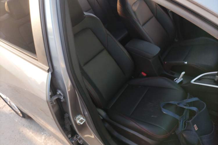 Used Chevrolet Cavalier 2022 325T Automatic Enjoyment Edition