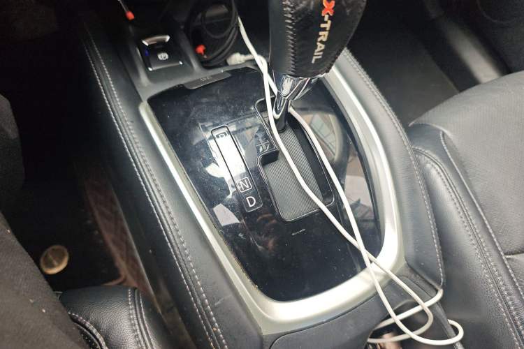 Used Nissan X-Trail 2019 2.0L CVT Smart Connect Comfort Edition 2WD