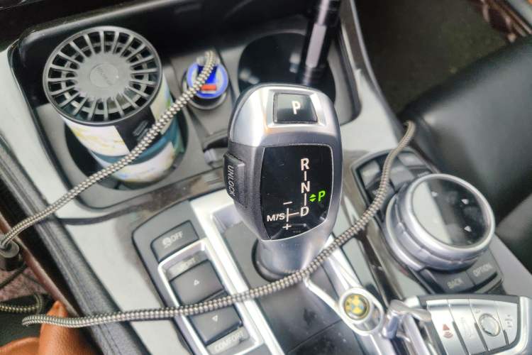 Used BMW 5 Series 2014 525Li Leading Model