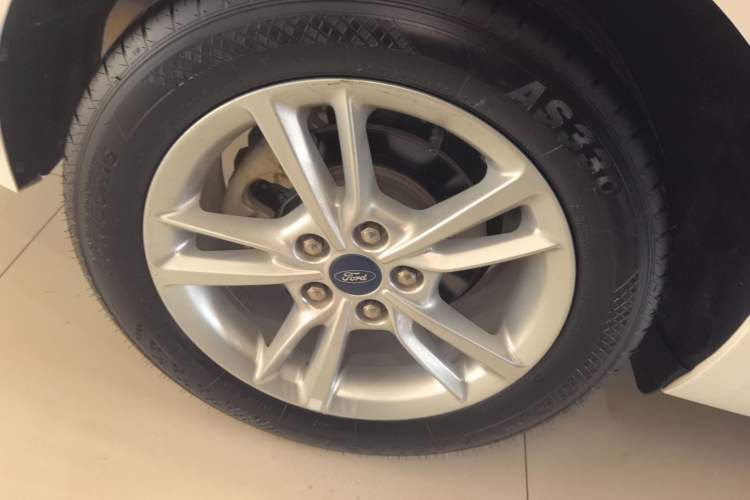 Used Ford Escort 2019 Revised Version 1.5L Automatic Enjoyment Type China VI Standard Exterior 5