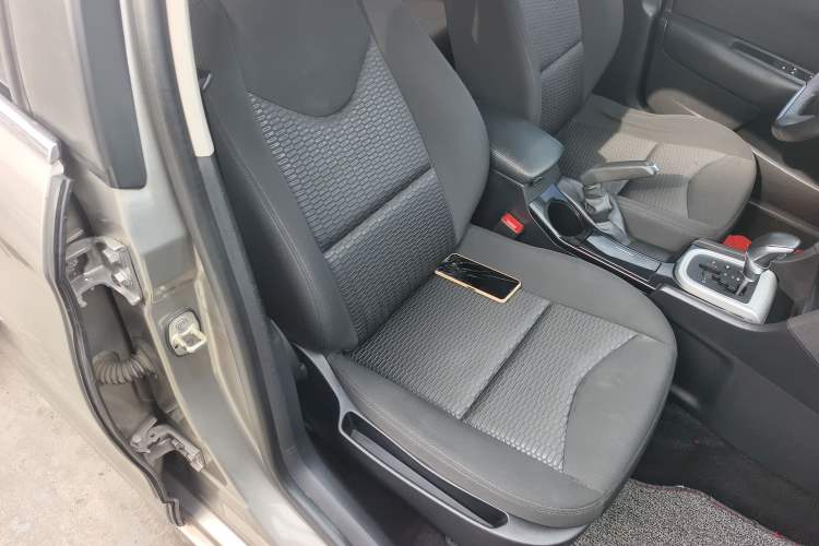 Used Citroen C4L 2015 1.2T Automatic Luxury Edition