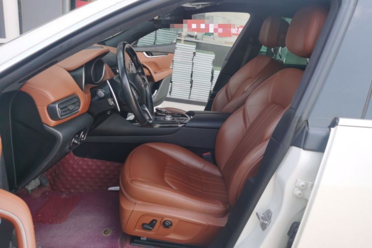 Used Maserati Levante 2016 3.0T Standard Edition Left Front Seat