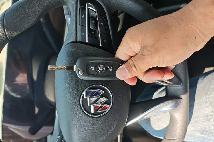 Used Buick Verano 2023 Pro Enjoyment Edition Vehicle Key