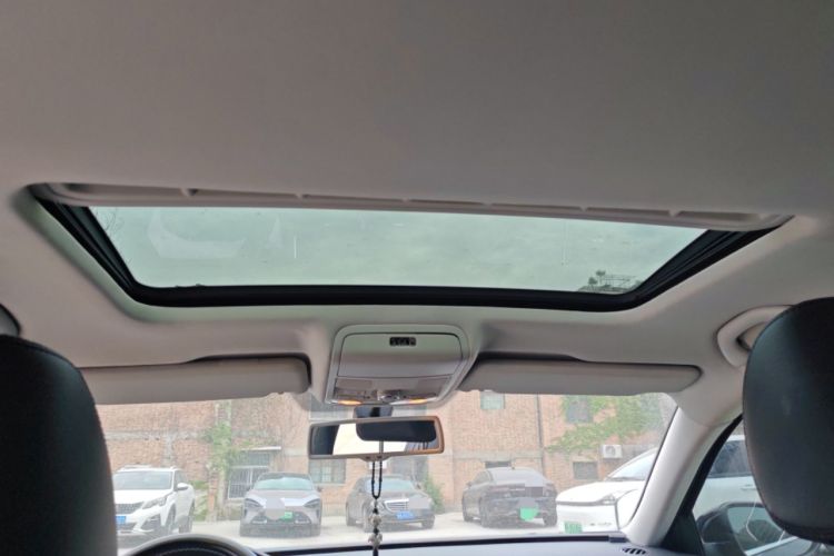 Used Volkswagen Passat 2011 1.8TSI DSG Prestige Edition Headliner