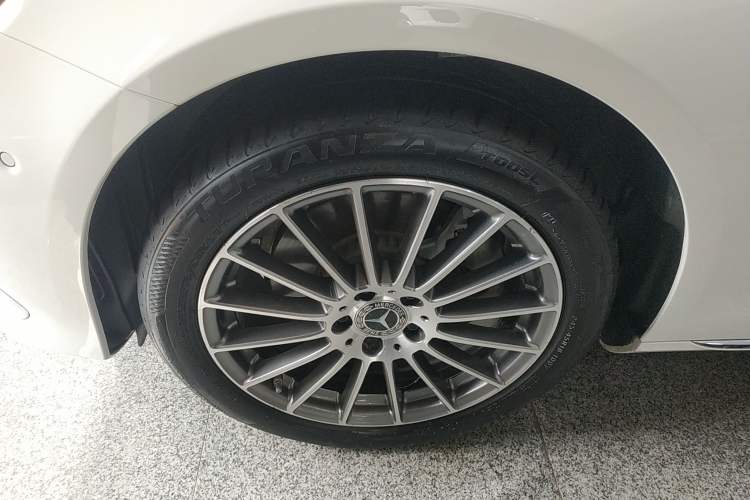 Used Mercedes-Benz E-Class 2023 E 260 L