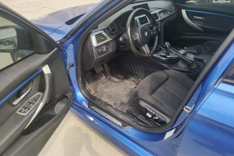 Used BMW 3 Series 2018 320i M Sport Package